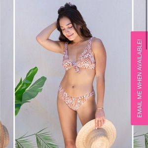 BRAND NEW & NEVER WORN Minkpink MEDIUM Etienne Bikini